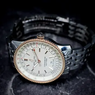 Breitling Navitimer 41mm Rose Gold U17326