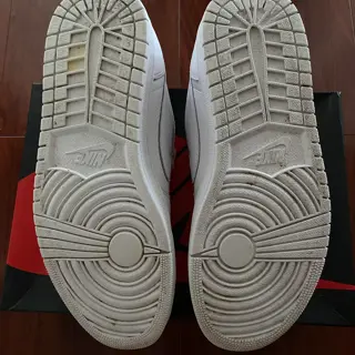Jordan 1 Retro Low OG ‘White Vachetta’ Used Sz9.5 $250 Invoiced and Shipped