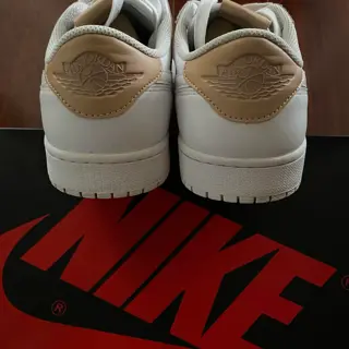 Jordan 1 Retro Low OG ‘White Vachetta’ Used Sz9.5 $250 Invoiced and Shipped