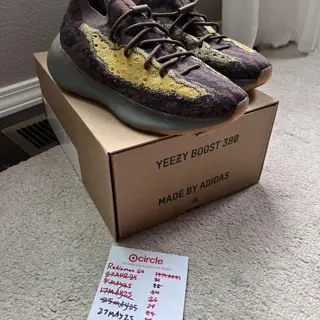 $55 Yeezy 380 sz. 11