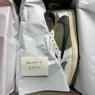 DS AJ1 X TS Low ‘Medium Olive’ 10.5 - $540 shipped