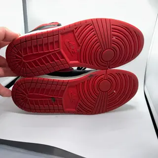 2001 Bred 1’s No. 03232 of 05134. Size 8 OG All minus keychain. $650 shipped, best offer takes em…