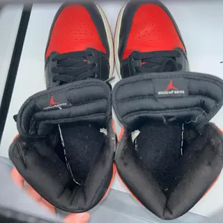 2001 Bred 1’s No. 03232 of 05134. Size 8 OG All minus keychain. $650 shipped, best offer takes em…