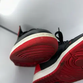 2001 Bred 1’s No. 03232 of 05134. Size 8 OG All minus keychain. $650 shipped, best offer takes em…