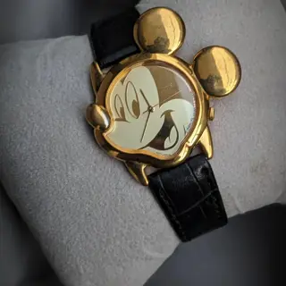 1990's Gold-tone Mickey Mouse Shaped Watch | Vintage Lorus V401-5700 R0 Watch price 99$