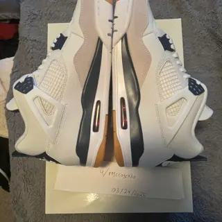 DS Nike SB x Air Jordan 4 Retro SP “Navy” $450 PayPal shipping
