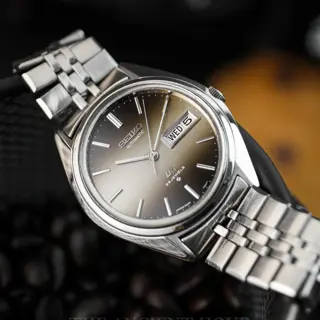 1972 Seiko LM cappuccino coffee dial   ☕️  - 25 J 💎 - 5606 - 7340T - Kanji day/date calendar - $289