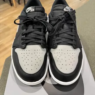 Jordan 1 Low OG Shadow sz 11  $75