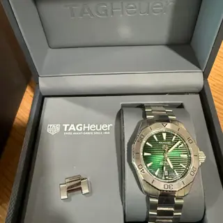 2024 TAG Heuer Aquaracer 200 Green Fume Dial - Full Kit - $1,875 OBO