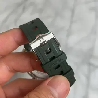 Omega Seamaster 300m “Seaweed” Green (Like-New)