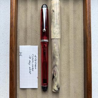 Pilot Custom 74 Grenadine, Just Turnings Mimas Abalone, Moterm Black Pebbled Weeks cover, Yuruliku Flat Tool cases, Hobonichi Small Drawer pouch