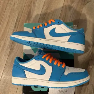 Jordan 1 Low x Eric Koston ‘UNC’ - Size 11, used. $350 shipped.