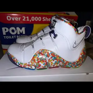 Lebron James 4 Fruity Pebbles tried on multiple times never worn out Size 11 $180 Shipped
