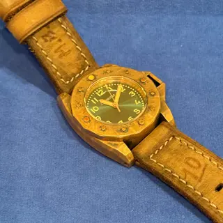Corrigia Bronze 01 Green Burst Dial 46mm