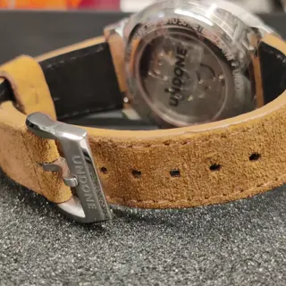 Undone Terra Daybreak Automatic Suede Like New