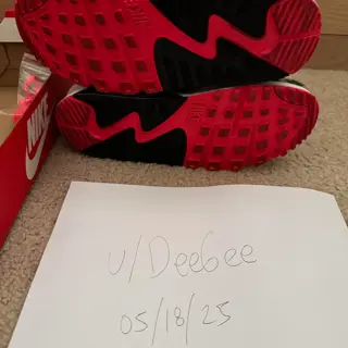 Air max reverse duck camo size 8.5 mens $90 shipped.
