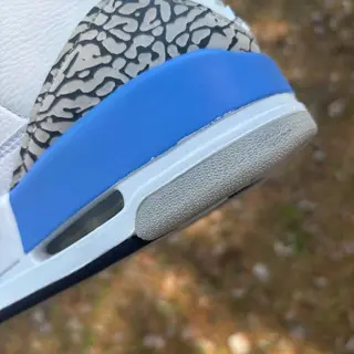 Jordan 3 unc size 9.5 $160 shipped