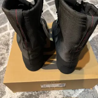Yeezy 950 Pirate Black new Size 10 US $235 shipped