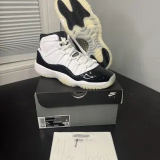 jordan 11 gratitude Sz 5Y DS og all $120 shipped