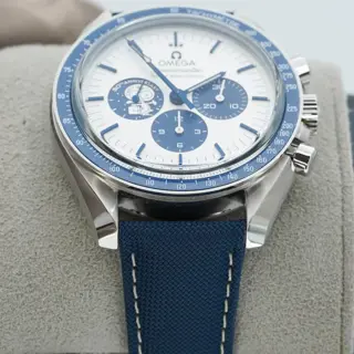 2023 Omega Speedmaster “SNOOPY” 50th Anniversary 310.32.42.50.02.001 BOXES/PAPER