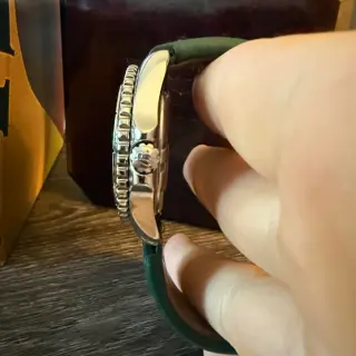 Breitling Shark 41mm ETA Automatic Movement