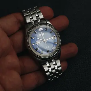 Rare 1970s Orient Tristar Ref. 904511 “Blue Crosshair” Cal. 1942 | $215