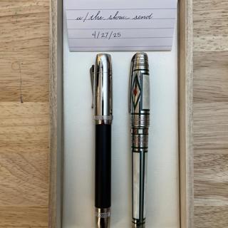 Some very unique fountain pens: Graf von Faber Castell Bentley Ebony <M>, S.T. Dupont Medici <F>