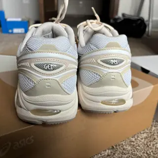 Price drop! 10M Asics gt 2160 Above The Clouds - $70, 12W/10.5M Jordan 1 low Velvet Black Toe - $70