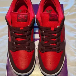 Nike SB Dunk “Fruity Pack-Cherry” size 10.5 DS $180 shipped/invoiced