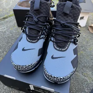 sz 7 Nike X Acronym Air presto grey $180