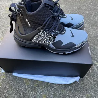 sz 7 Nike X Acronym Air presto grey $180