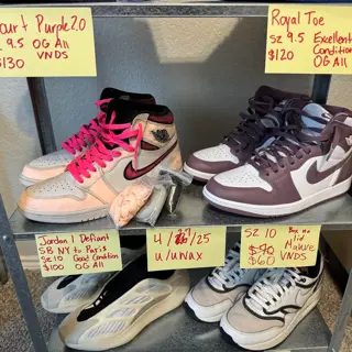 TODAY ONLY I’LL COVER SHIPPING | Check pics for details | SZ 9.5, SZ 10, SZ 10.5 | Jordan 1, Yeezy, Air Max | $55 - $130