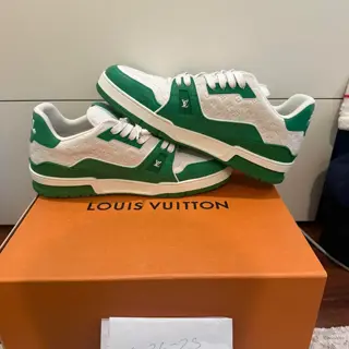 Size 9 | Louis Vuitton Trainer Low #54 Signature - White Green | Original Receipt | Worn Once | LV 9 |