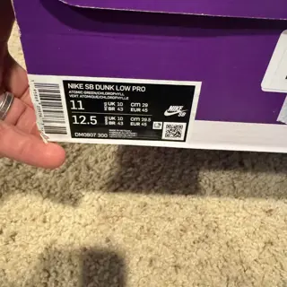 DS Nike SB Dunk low Fruity Pack Atomic Green Apple size 11: $210 shipped/invoiced