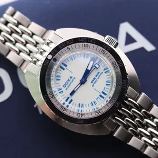 Doxa Sub 300 “Great White” | ref. 821.10.011.10 | 2024 Complete Set