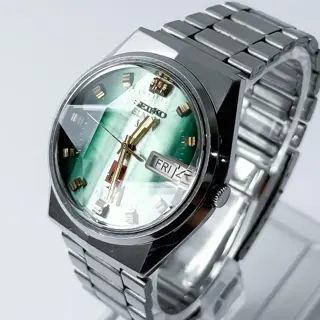 Seiko Elnix 0723-6020 Gradient Green Dial