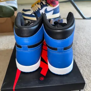 Air Jordan 1 royal 2017 size 11.5 10/10 condition OG all $200