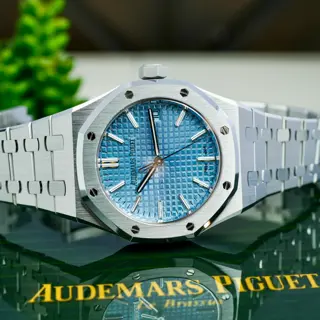 Audemars Piguet Royal Oak 50th Anniversary Steel 37mm 15550ST Ice Blue Complete