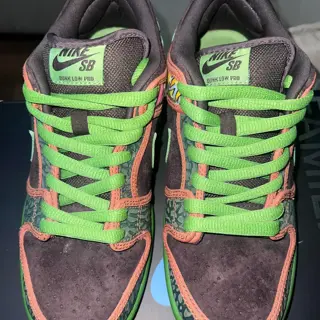 Nike De La Soul SB Dunks SZ 7.5 [$400]