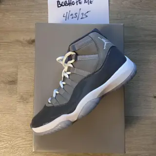 Jordan 11 Cool Grey sz 8M $275 Shipped DeadStock