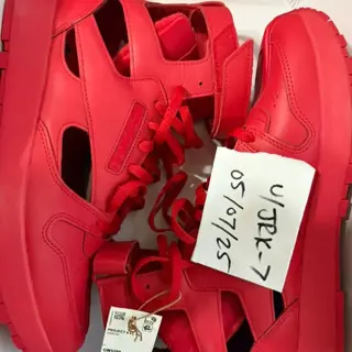 Jordan 1 Union Chicago, Yeezy, Reebok x Maison Margiela, ALD x NB