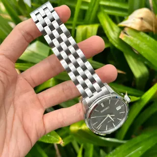 Seiko SARX047 Green Tuxedo, excellent condition with bracelet
