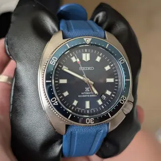Seiko SLA049 Naomi Uemura Limited Edition of 1200 with Full Kit