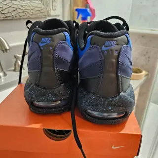 Air max 95 Stash- 10M- Used