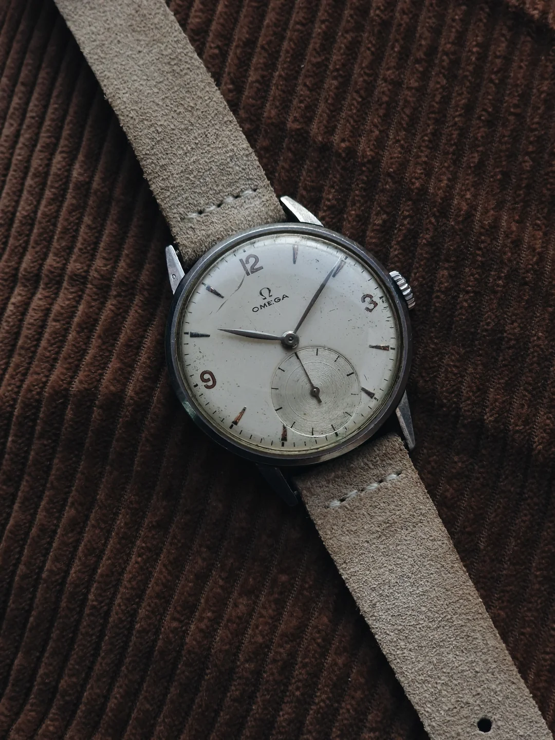1947 Omega Ref. 2271-12 Cal. 260 | $360