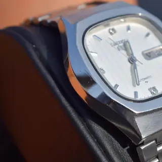 Vintage Seiko 5 Tv 📺 Shape Lining dial with Bracelet Serviced - 135$ include shipping