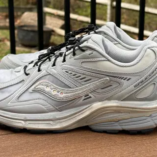 COSTS x Saucony Kinvara 4 RE Interstellar Grey SZ10.5 - 130 Shipped OBO