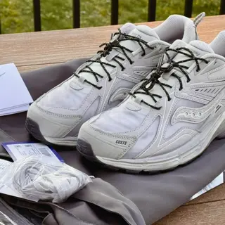 COSTS x Saucony Kinvara 4 RE Interstellar Grey SZ10.5 - 130 Shipped OBO
