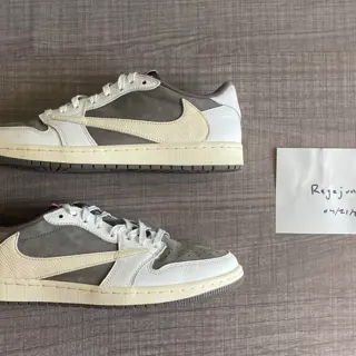 Jordan 1 Low Travis Scott ‘Reverse Mocha’ Size 11 {$950 + s/f}