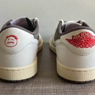 Jordan 1 Low Travis Scott ‘Reverse Mocha’ Size 11 {$950 + s/f}